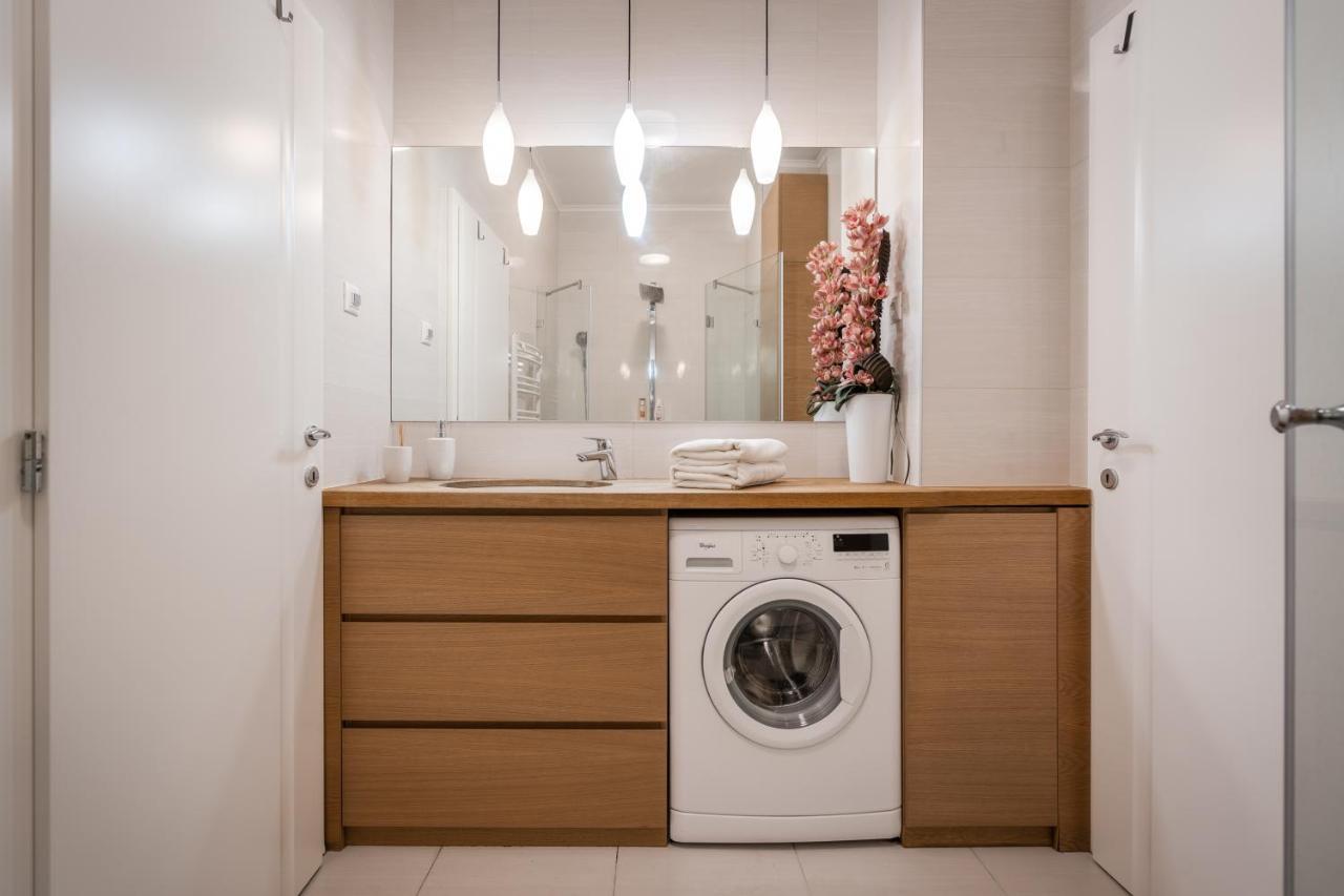Breathless Basilika View Elegant Flat With Balcony Need Reservation X Free Parking Budapest Ngoại thất bức ảnh